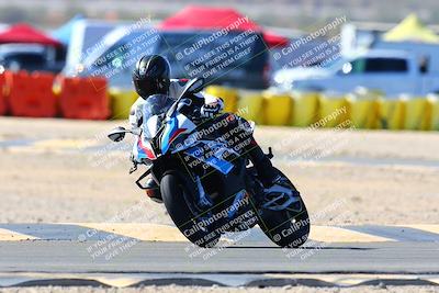 media/Feb-12-2022-SoCal Trackdays (Sat) [[3b21b94a56]]/Turn 2 (1045am)/